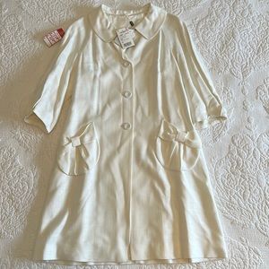 HOBBs vintage white coat✨